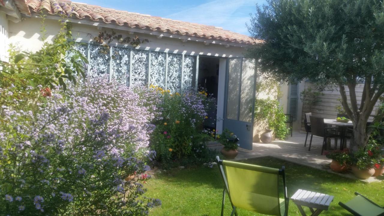 La Passerose 3 Pieces Avec Jardin Au Calme,A 300M De La Plage, Panzió La Couarde-sur-Mer Kültér fotó