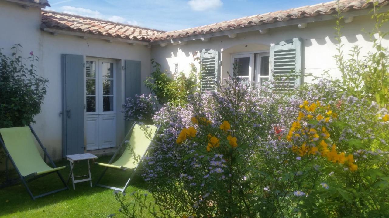 La Passerose 3 Pieces Avec Jardin Au Calme,A 300M De La Plage, Panzió La Couarde-sur-Mer Kültér fotó